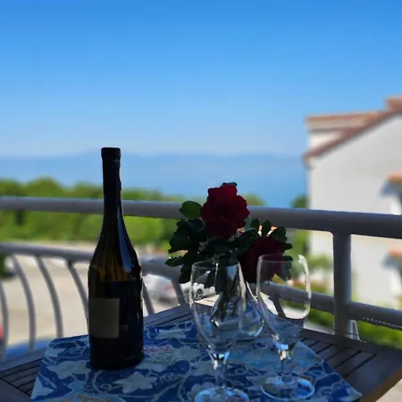 Sea View Danijela 2-4 Pax 公寓