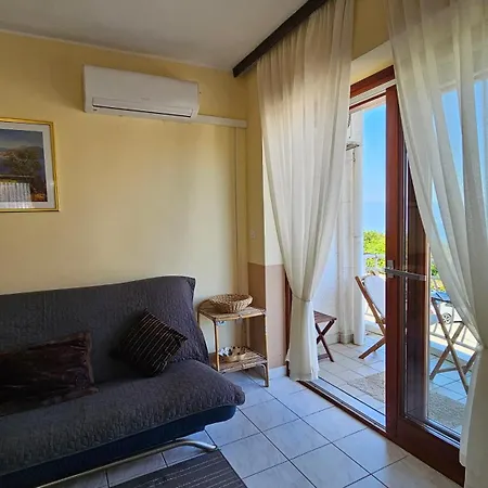 Sea View Danijela 2-4 Pax Lägenhet *