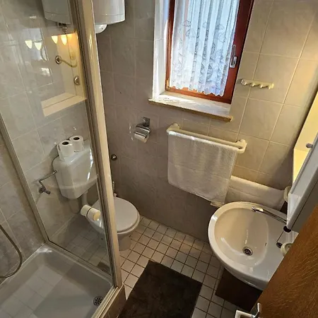 Sea View Danijela 2-4 Pax Lägenhet Njivice