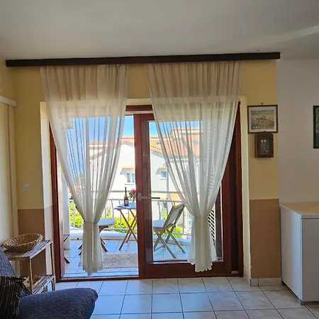 Sea View Danijela 2-4 Pax Apartman