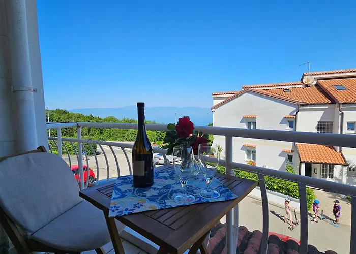Apartment Sea View Danijela 2-4 Pax