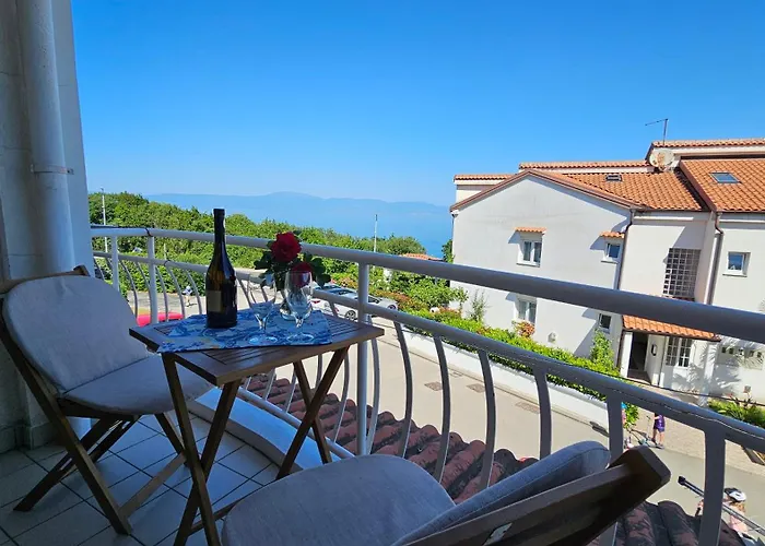 Apartment Sea View Danijela 2-4 Pax