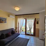 Sea View Danijela 2-4 Pax נייביצה