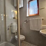 Sea View Danijela 2-4 Pax דירה *