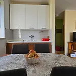 Sea View Danijela 2-4 Pax